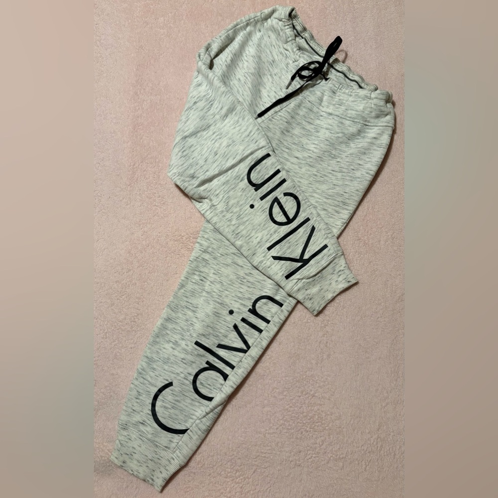 Calvin Klein Light Heather Grey Drawstring Waist Joggers - M